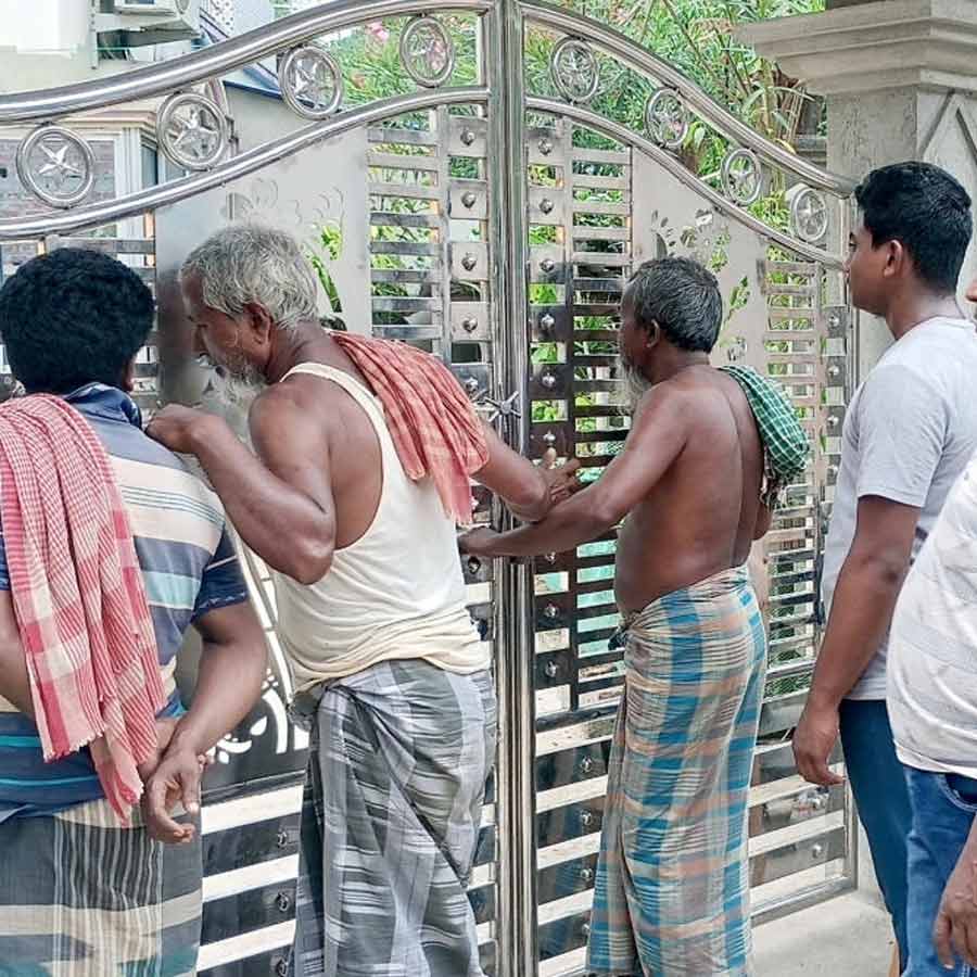 National Investigation Agency has conducted investigations regarding women trafficking case in Bangaon