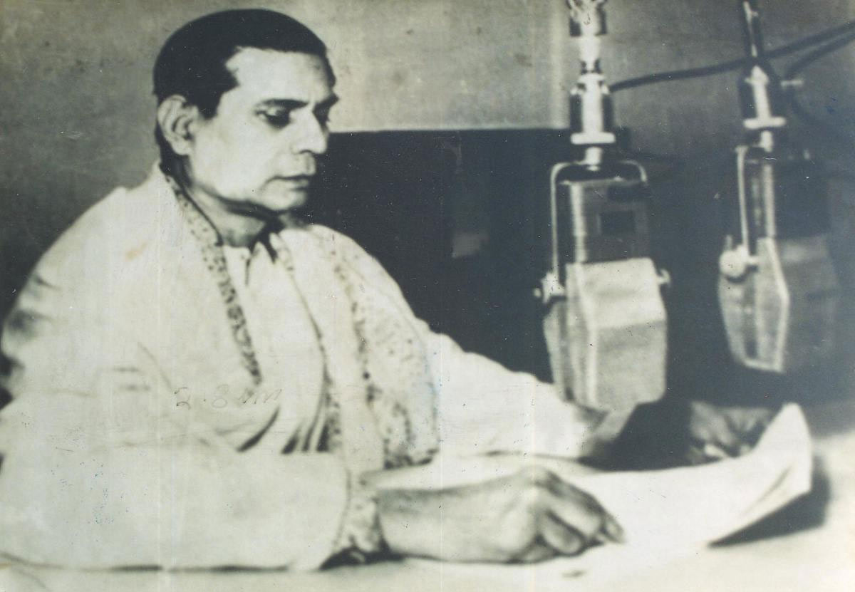 চিরন্তন: বীরেন্দ্রকৃষ্ণ ভদ্র। এঁর কণ্ঠসম্পদ বাঙালির উত্তরাধিকার।