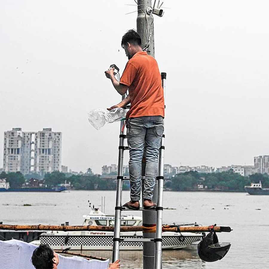 Special surveillance is being carried out at the river banks since Mahalaya