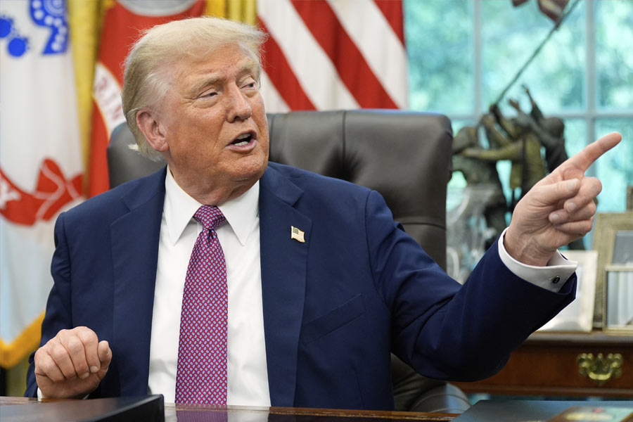 Donald Trump takes U-turn on Taiwan by pausing 40 crore dollar weapon aid amid trade talks with China