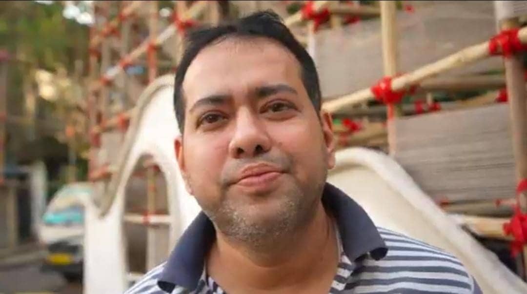 ক্লাবের এ বছরের থিমের ব্যাখ্যা করে খিদিরপুর পল্লী শারদীয়ার সহ-সম্পাদক সুদীপ রায় জানান “এই নাচটি ফসল বপন করা হয় যখন, তখন মুখা নৃত্যশিল্পীরাএটি  করে থাকেন।”