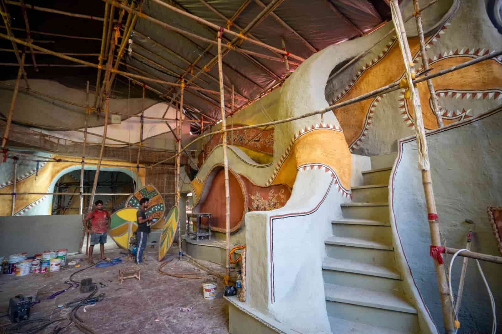 তিনি এ দিন এও জানান, “মা চণ্ডীর পুজো যখন এঁরা করে তখন বুড়া-বুড়ি অর্থাৎ শিব-পার্বতীর বিয়ে দেওয়া হয়।”