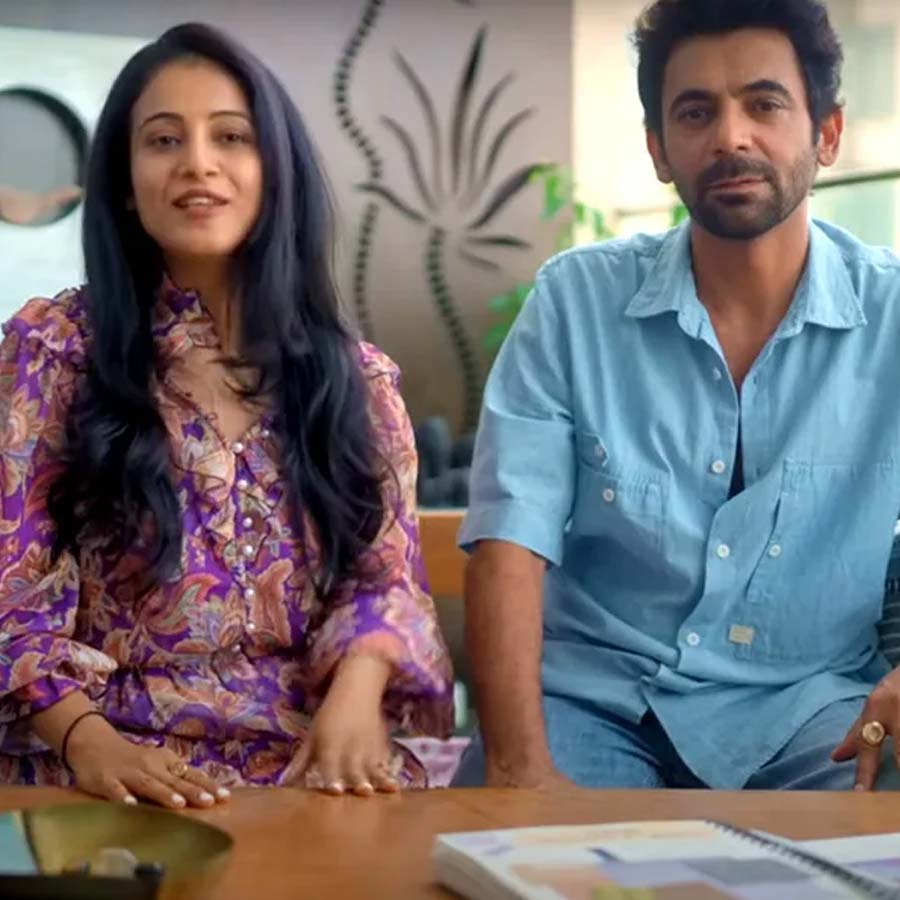 Sunil Grover’s wife Aarti Grover.