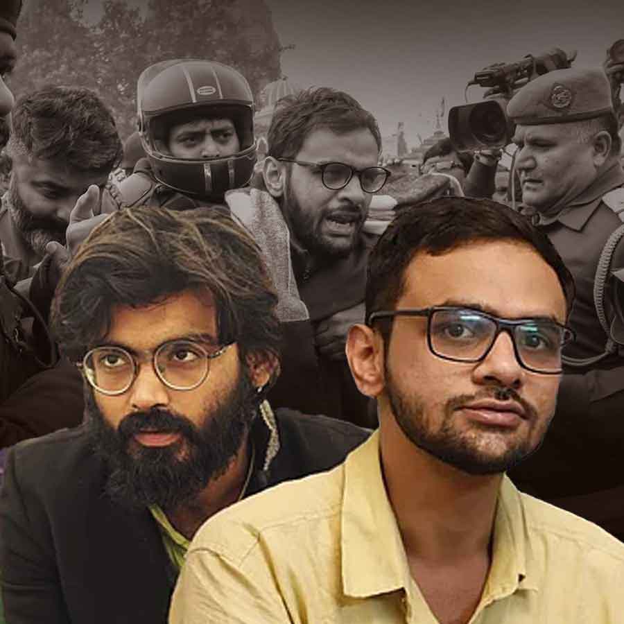 Supreme Court issued notice to Delhi Police on the petitions filed by Umar Khalid, Sharjeel Imam and others’ seeking bail dgtl
