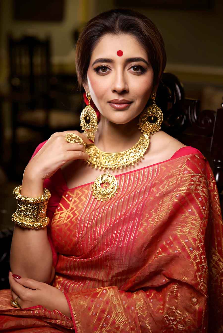 Sreenanda Shankar decked up for Durga Puja in clothes from CIMA gallery’s Art in Life exhibition