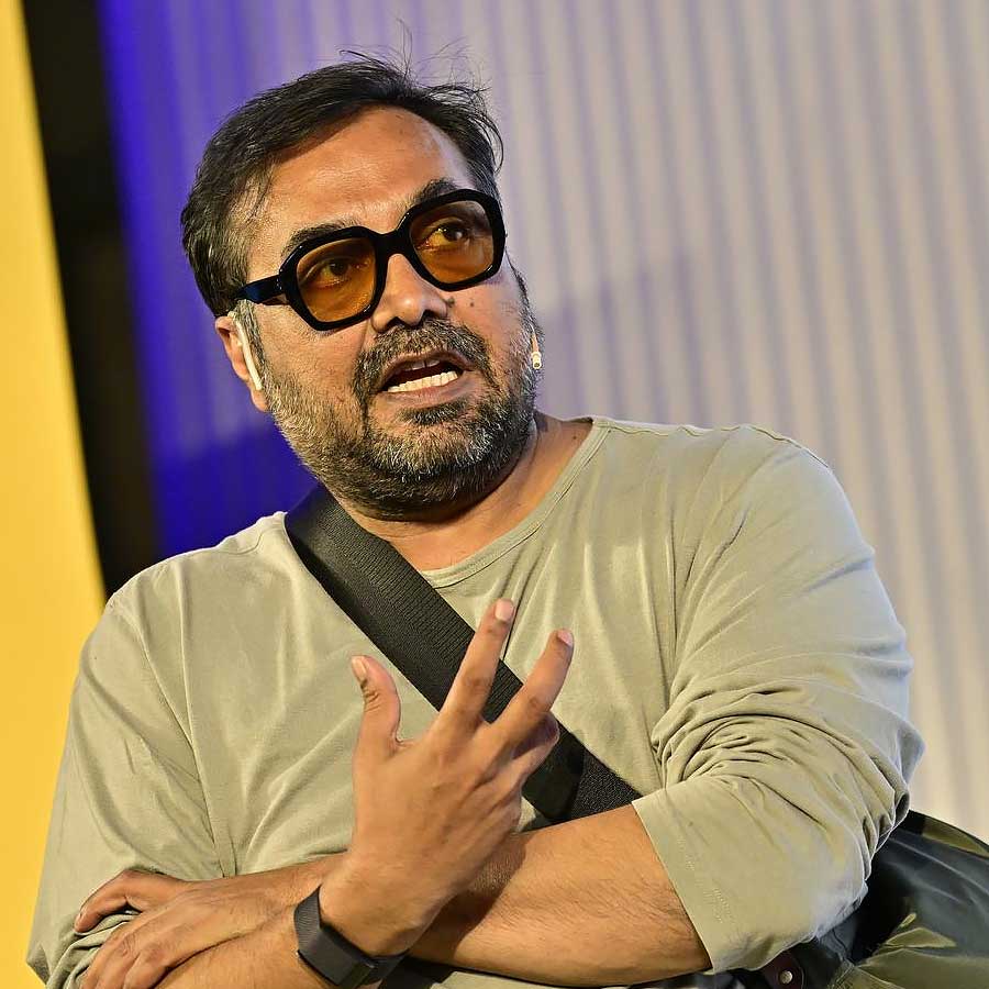 Anurag Kashyap Slams Trolls who called him addicted dgtl