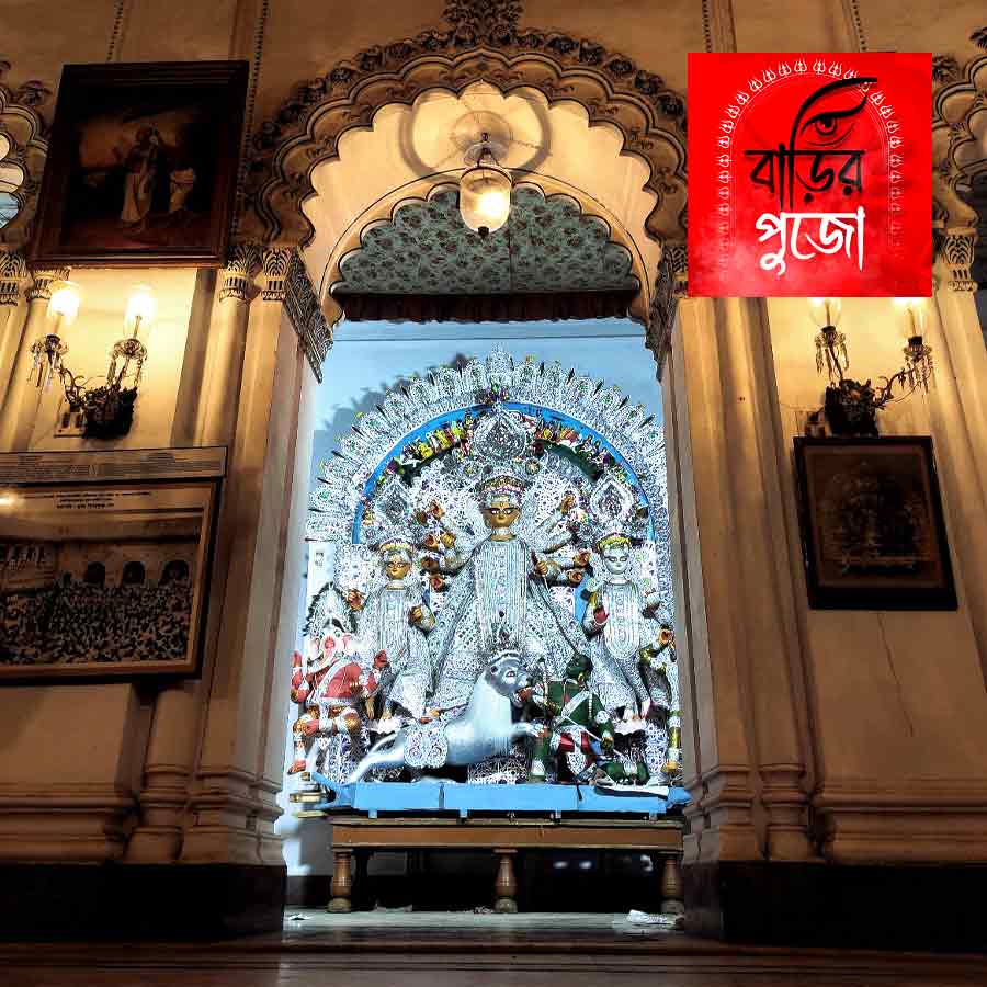 The traditional Shobhabazar Rajbari Durga Puja of Kolkata is known for its many special aspects