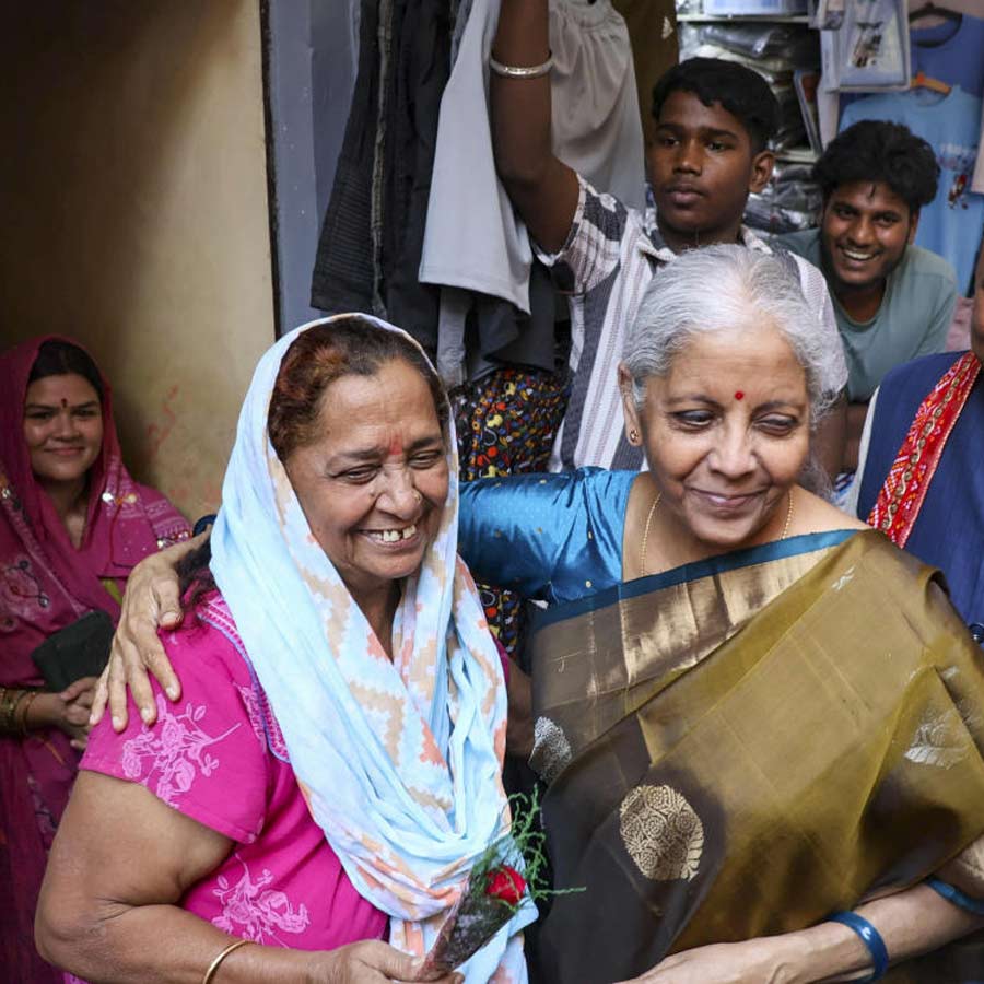 Tug-of-war between TMC and BJP over credit for implementing new GST rates