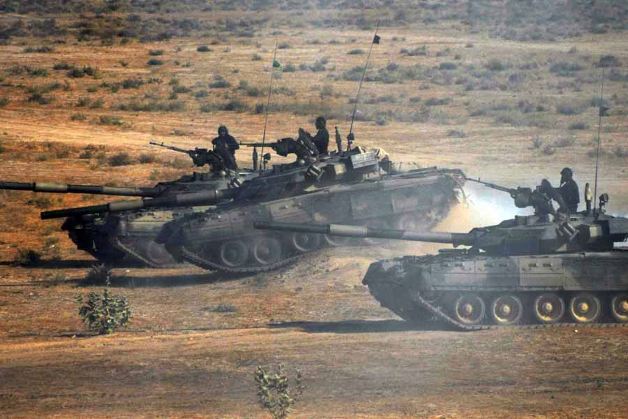 Pakistani Al-Khalid main battle tank jointly developed with China is a very low-quality weapon, says ex general of Islamabad 