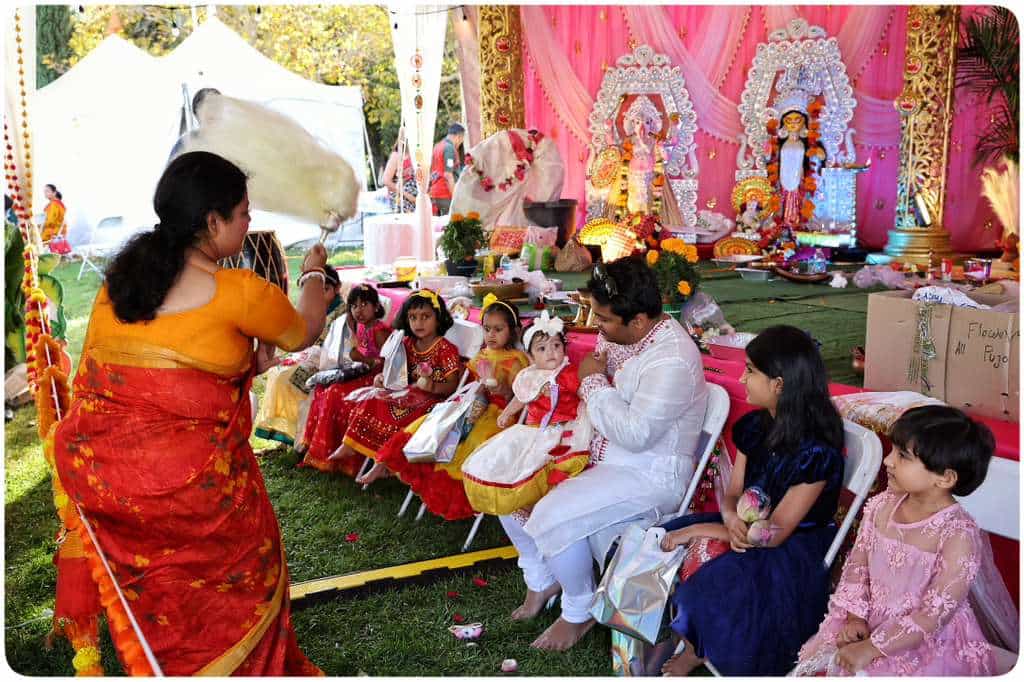 ৮। পুজো হবে, আর পেটপুজো হবে না, তা কী ভাবে হয়! পূর্বার এই উৎসব প্রাঙ্গনের যে দিনে দু’চোখ যাবে, সে দিকেই নানা স্বাদের খাবারের দোকান। 