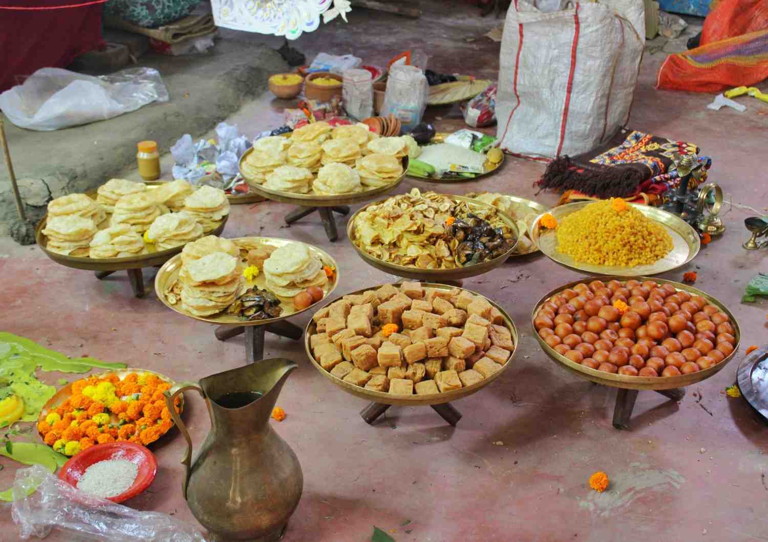 গৌরবময় সেই ইতিহাস আজও সযন্তে রক্ষা করে চলেছেন বাড়ির বর্তমান সদস্যরা। 