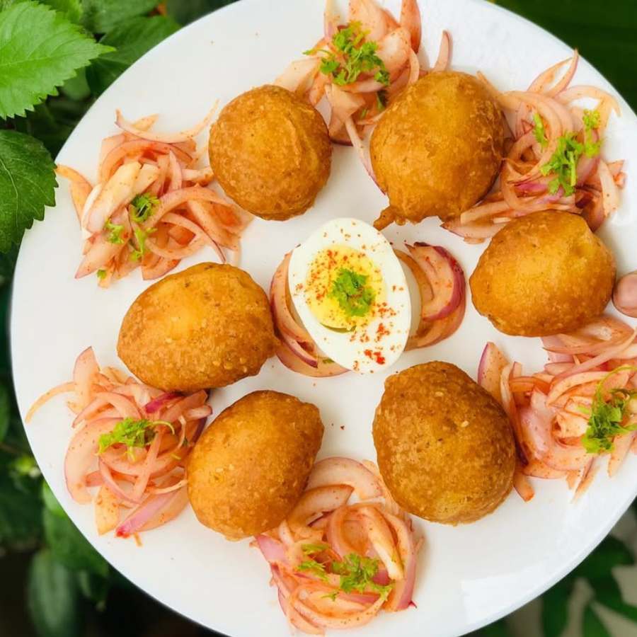 A Special Recipe of Egg Bonda for festive day snacks this Durga Puja dgtl