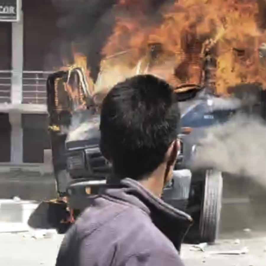 Chaos erupts at Leh in demand of statehood of Ladakh dgtl