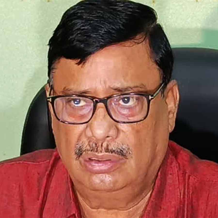 Stepping into waterlogged streets is like suicide, says MMIC