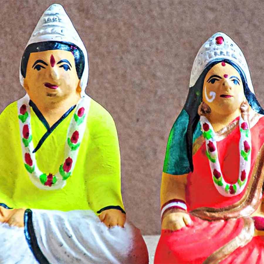 Rus pornosi: Koz oldida aldash