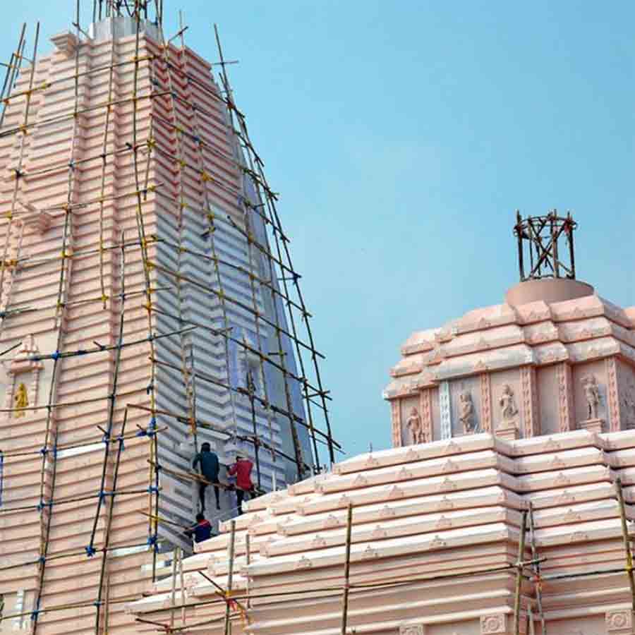 Durga Puja 2025 theme based on jagannath temple of Digha at Taherpur