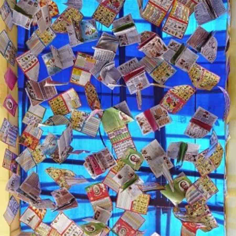 A Durga Puja Committee of Purulia's theme is library reminding citizens about necessity of libraries