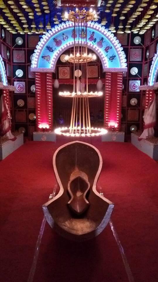 পরবর্তীতে একটা সময় এই পরিবারের কর্তা ছিলেন স্বর্গীয় পাঁচুগোপাল মুখোপাধ্যায়। তাঁর আমলে একটি বিশেষ ঘটনা ঘটে। 