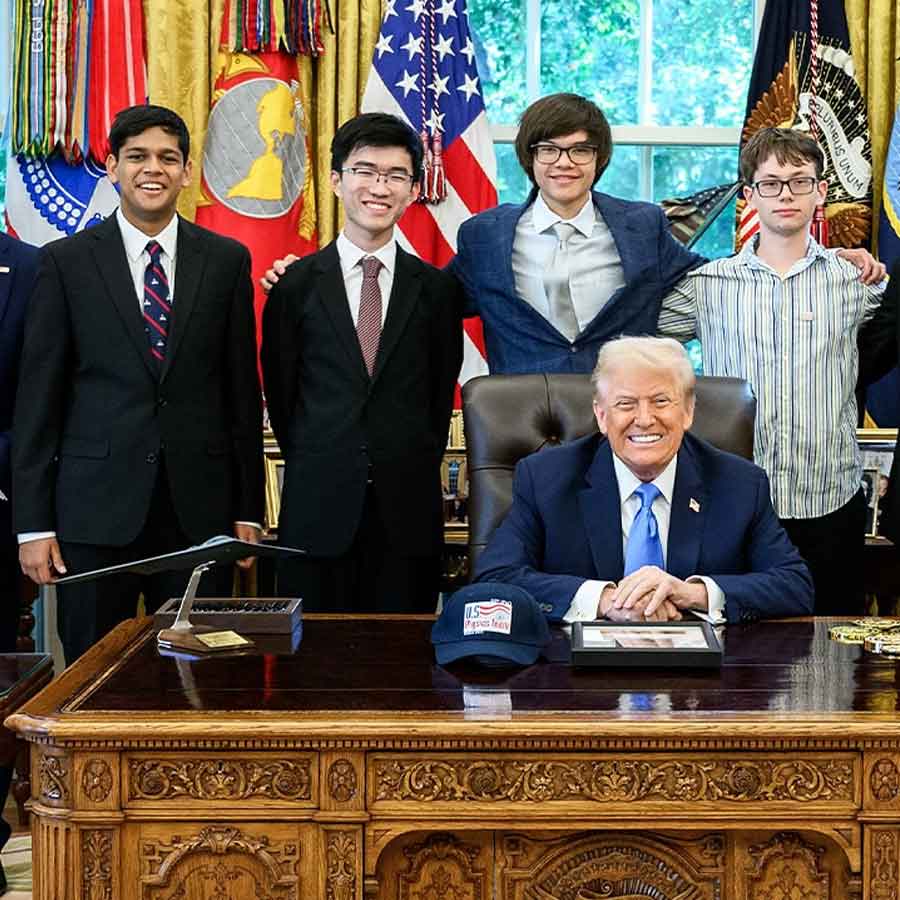 All need to know about Agastya Goel, Indian-Origin teen photographed with Donald Trump for his Olympiad win