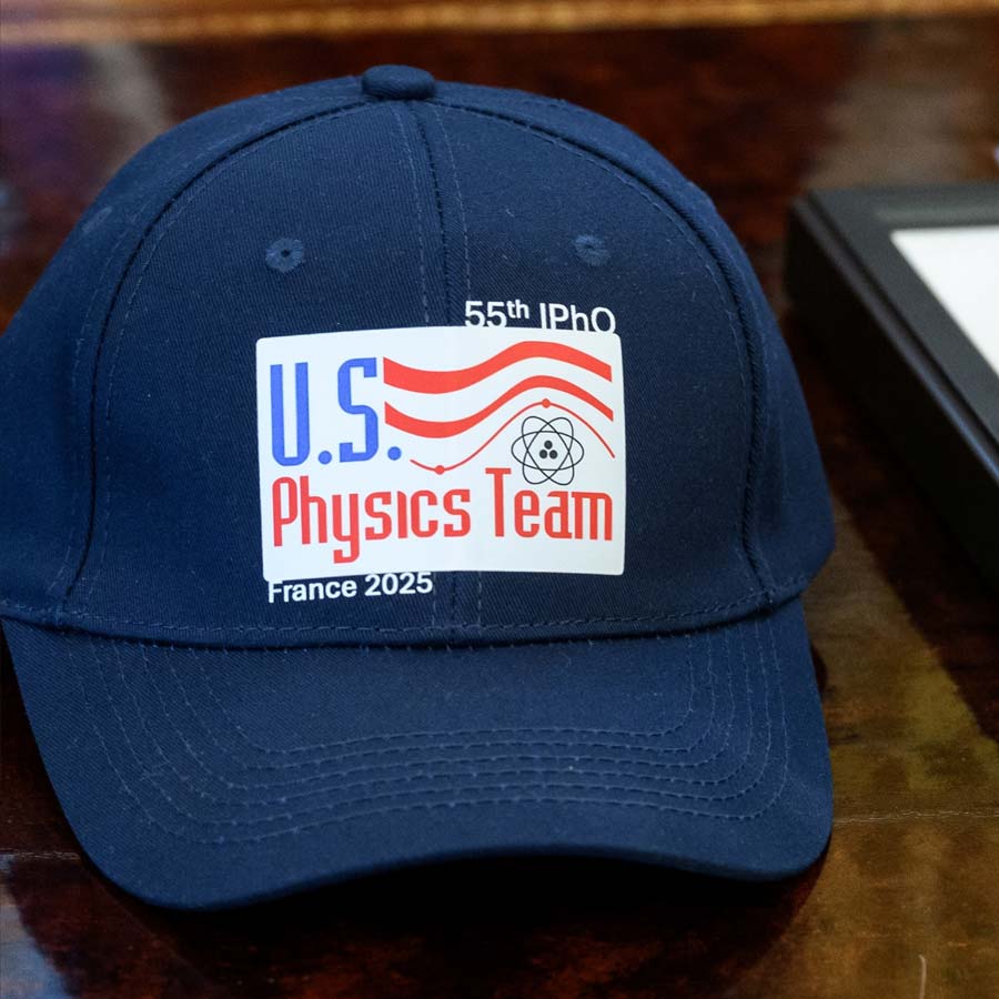 All need to know about Agastya Goel, Indian-Origin teen photographed with Donald Trump for his Olympiad win