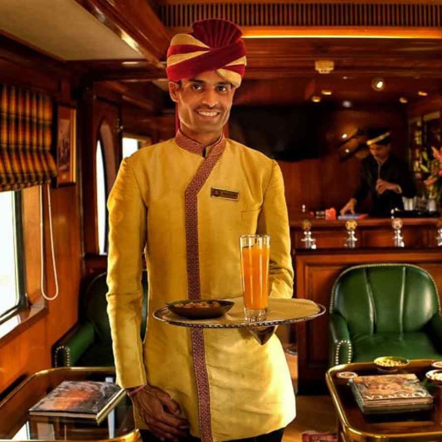 3 most  luxurious Train in India that are categorised in worlds most expensive train Journy dgtl