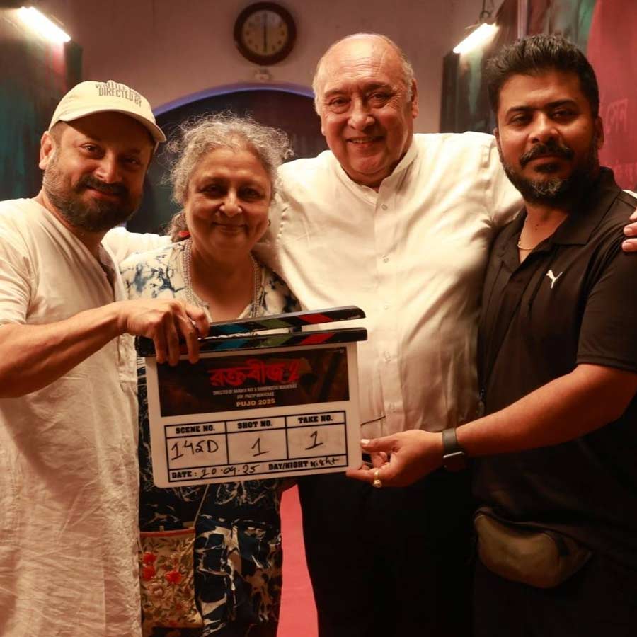 অন্য প্রযোজনা সংস্থার সঙ্গে কাজ করতে কি আগ্রহী ভিক্টর?