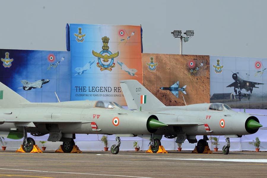 From Pakistan’s F-16 shot down to Dhaka bombardment, various achievements came into limelight in MiG-21 farewell