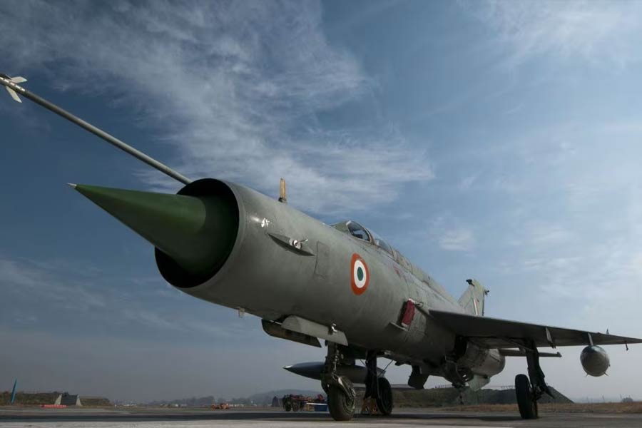 From Pakistan’s F-16 shot down to Dhaka bombardment, various achievements came into limelight in MiG-21 farewell
