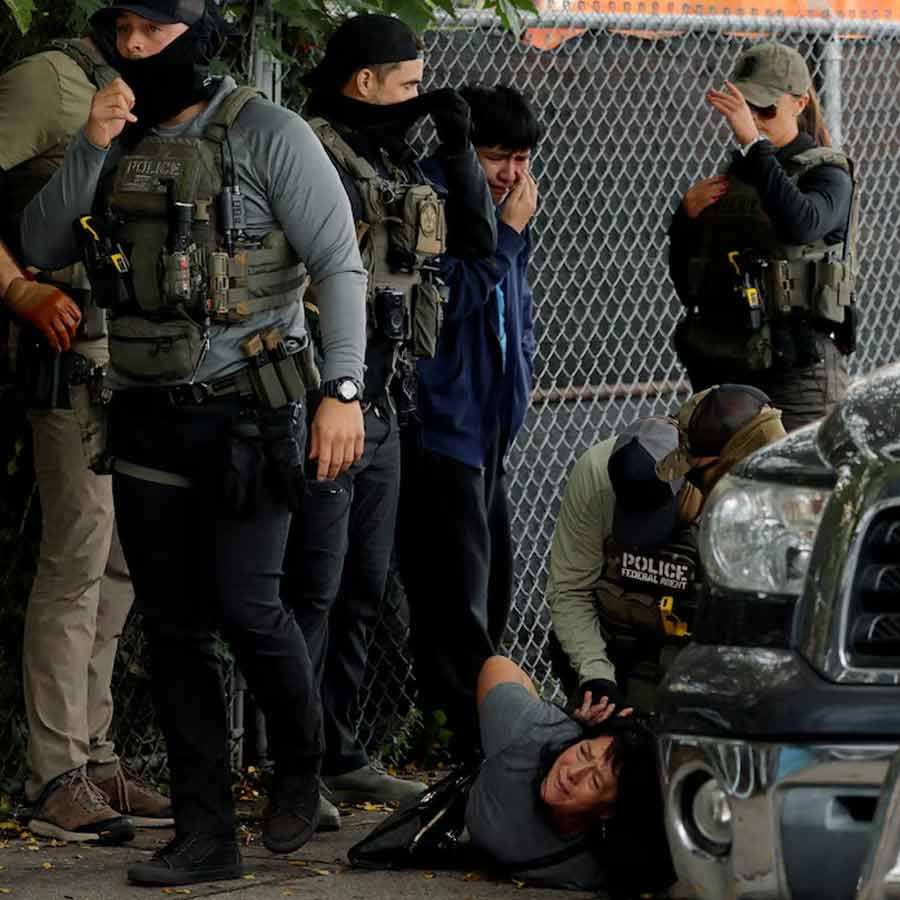 ICE officer relieved of duties after woman shoved in New York City dgtl