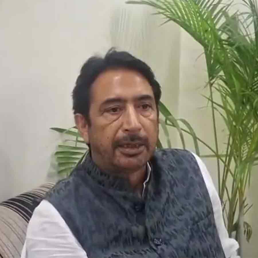 Kashmir's Congress leader Ghulam Ahmed Mir to come to Kolkata