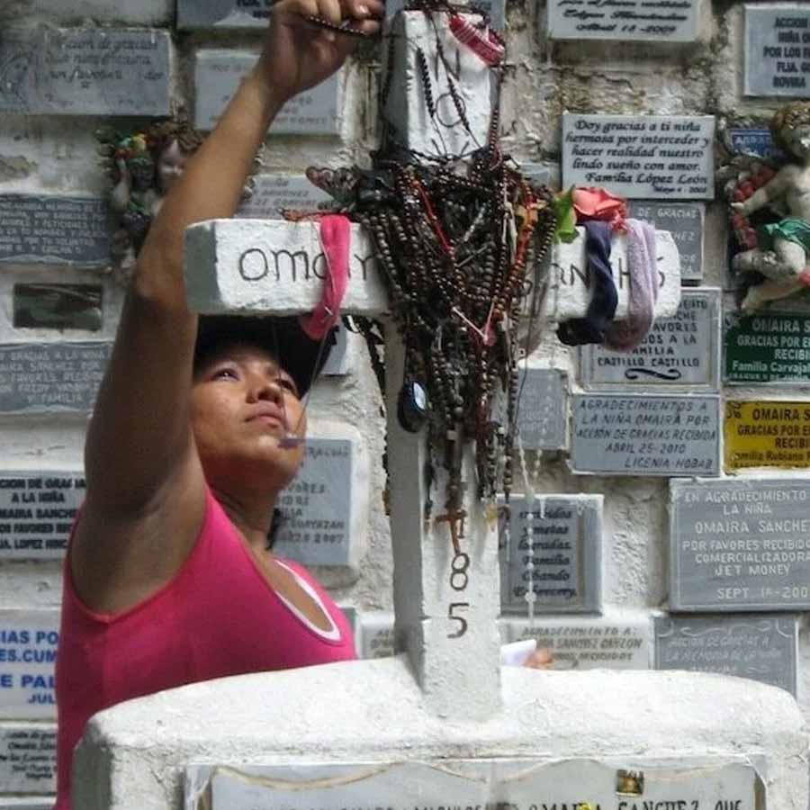 All need to know about Omayra Sanchez, died in Armero tragedy in 1985