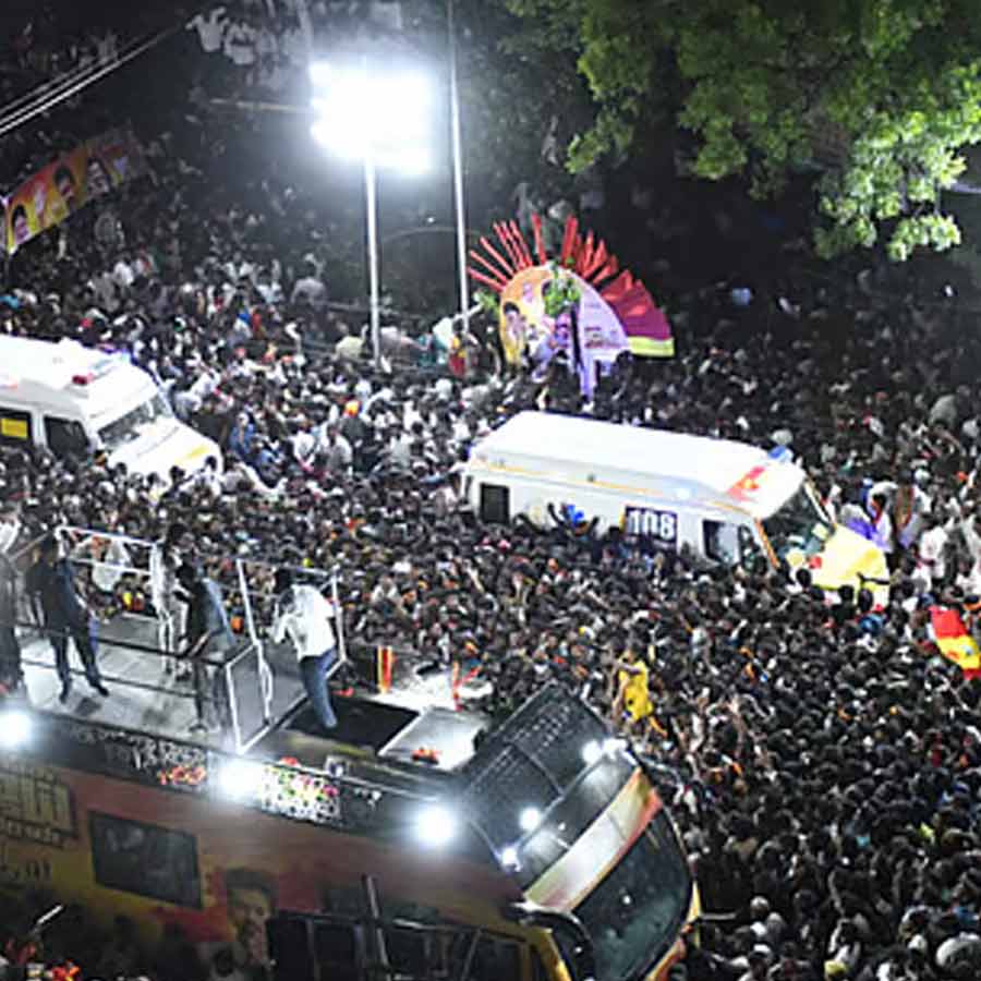 What led to chaos and incidnt at Superstar Vijay’s rally, investigation going on