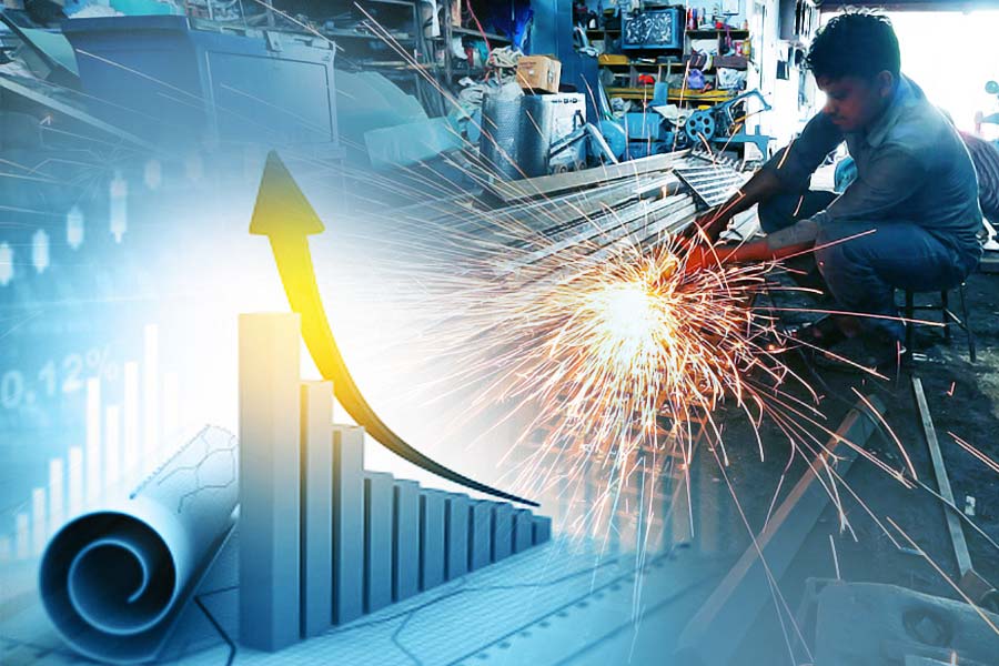 Donald Trump introducing capitalism 2.0 through taking stocks of private companies in America