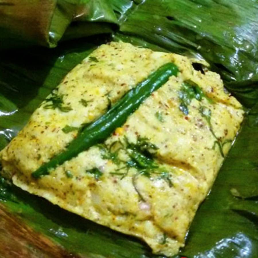 How to Cook Gondhoraj Lime Flavoured Chhanar Paturi dgtl