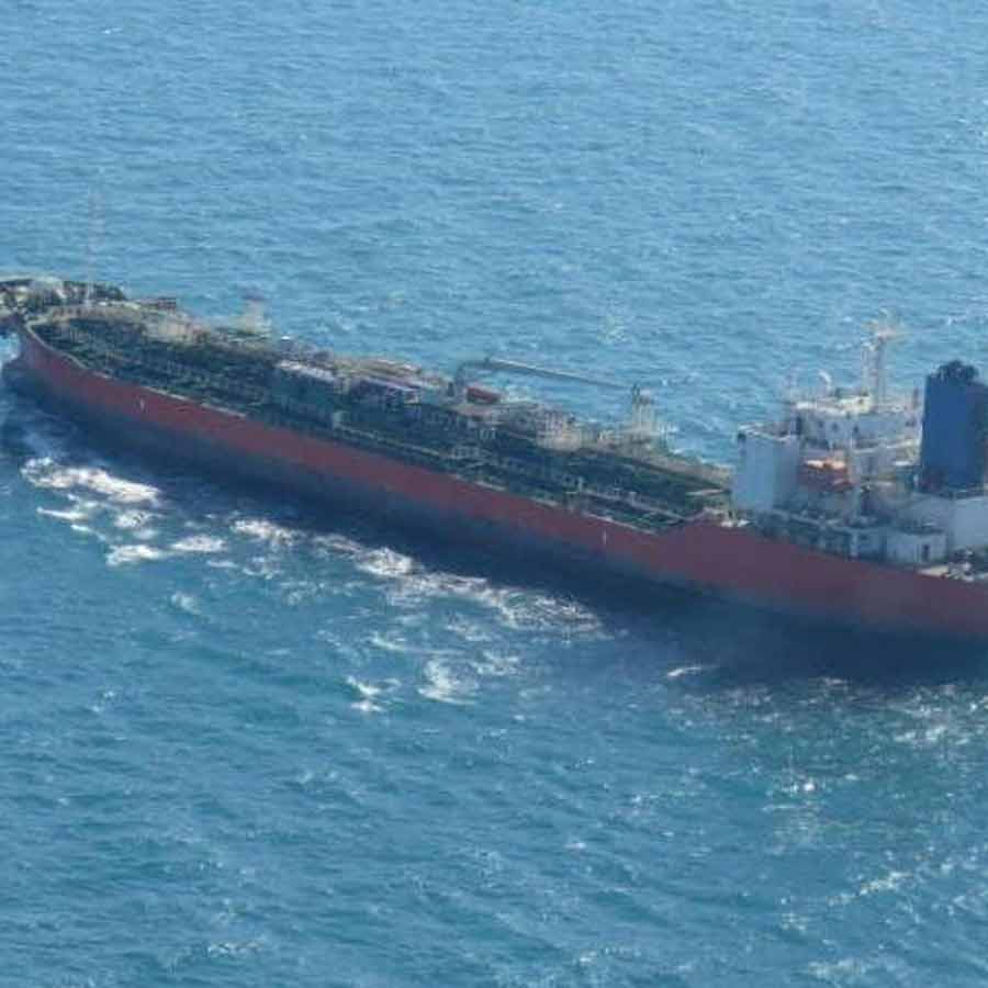 Israel drone strikes on Pakistan's LPG tanker in Yemen 