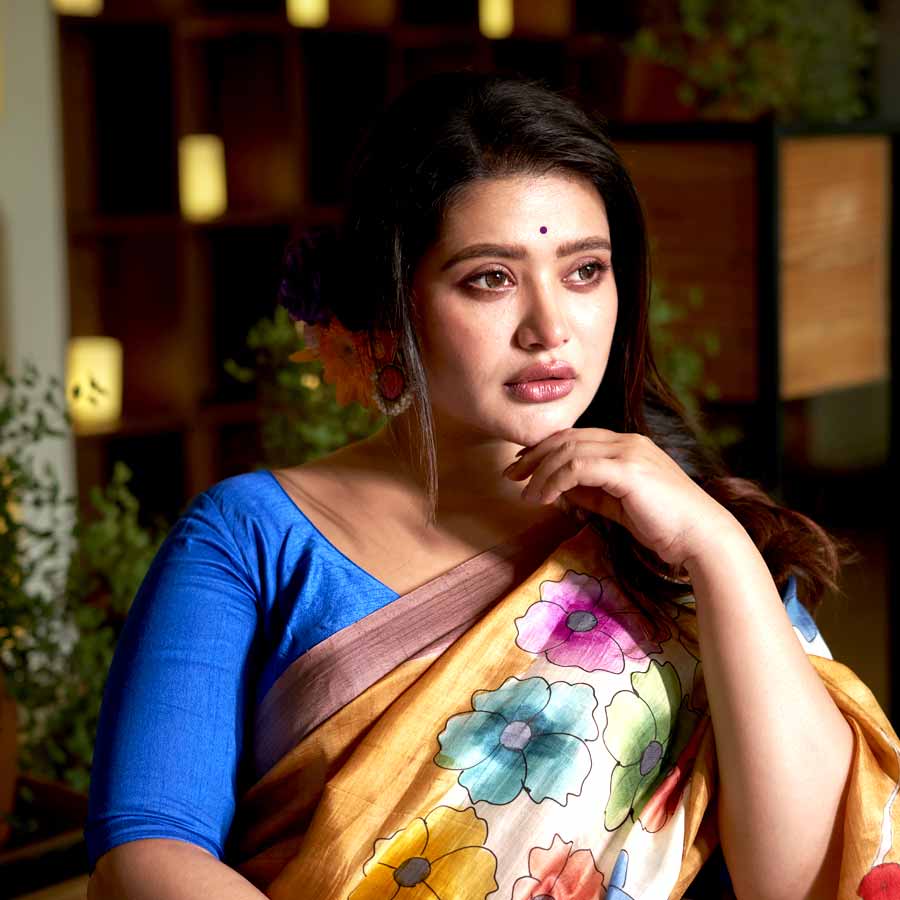 Yetuk ayollarga josuslik qilish