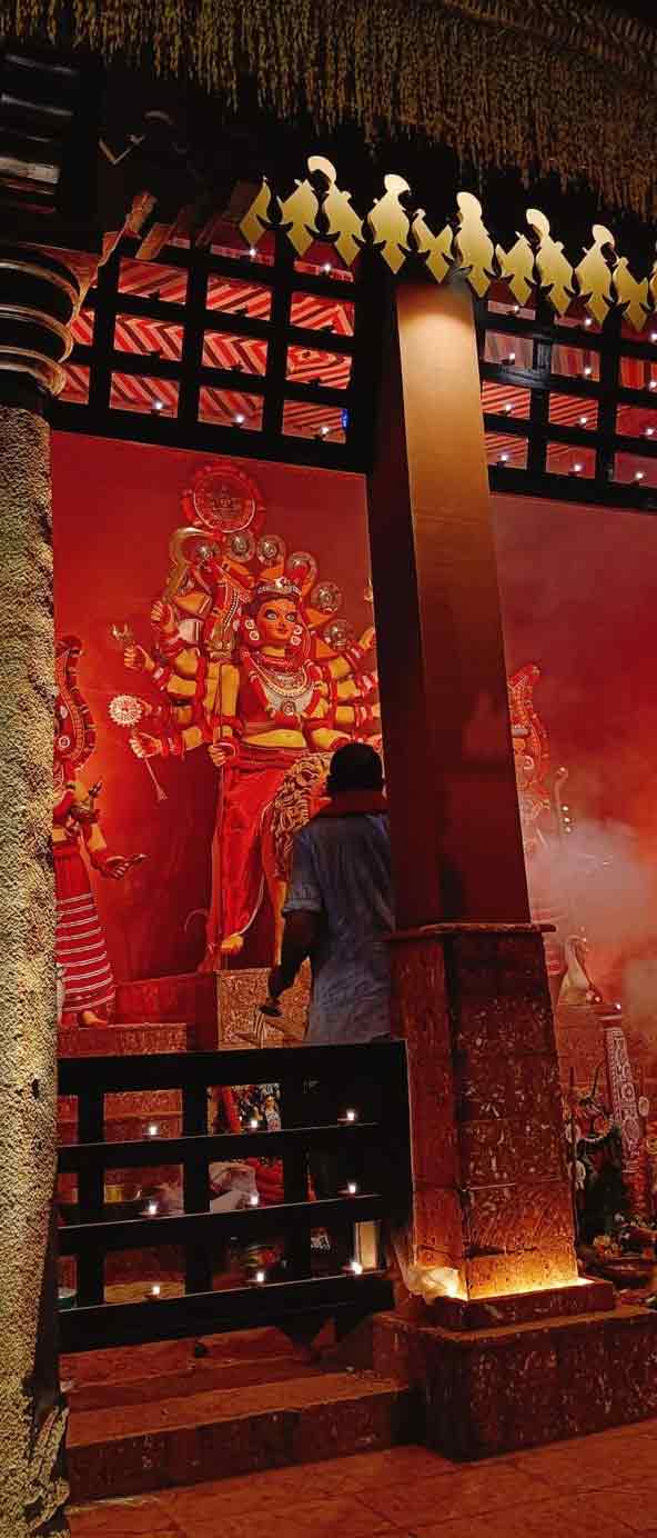 ৬৬ পল্লির বিগ্রহ। 