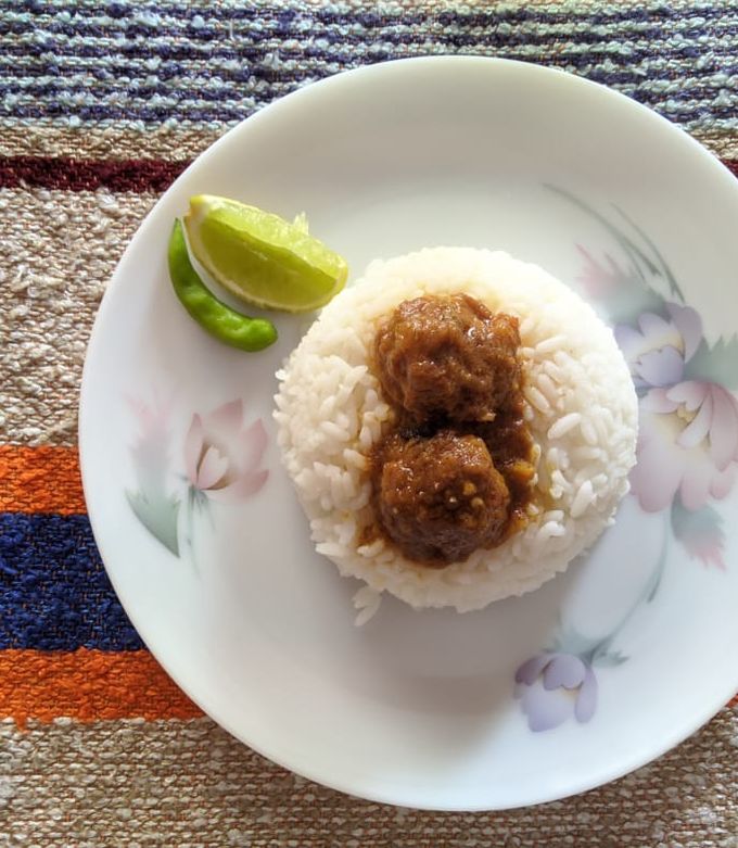 গরম ভাত, সুগন্ধি পোলাও বা রুটি-পরোটার সঙ্গে পরিবেশন করুন আপনার হাতের তৈরি এই সুস্বাদু চিংড়ি মাছের মুইঠ্যা! দেখবেন এ বারের ভূরিভোজ কেমন জমে যায়! ‘আনন্দ উৎসব ২০২৫’-এর সাফল্যের নেপথ্যে রয়েছেন একাধিক সহযোগী। প্রেজ়েন্টিং পার্টনার ‘মারুতি সুজ়ুকি অ্যারেনা’। অন্যান্য সহযোগীরা হলেন ওয়েডিং পার্টনার ‘এবিপি ওয়ানস্টপ ওয়েডিং’, ফ্যাশন পার্টনার ‘কসমো বাজ়ার’, নলেজ পার্টনার ‘টেকনো ইন্ডিয়া ইউনিভার্সিটি’, ব্যাঙ্কিং পার্টনার ‘ইউনিয়ন ব্যাঙ্ক অফ ইন্ডিয়া’, কমফোর্ট পার্টনার ‘কার্লন’। (এই প্রতিবেদনটি ‘আনন্দ উৎসব’ ফিচারের একটি অংশ।)