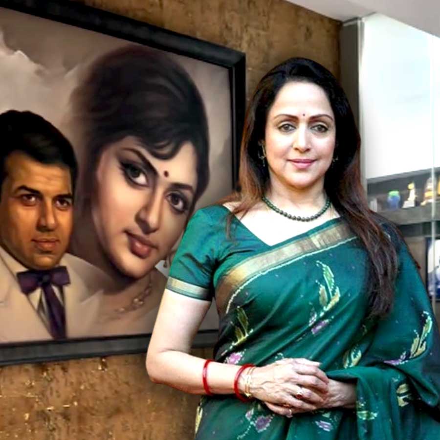 হেমা মালিনীর বাড়ির অন্দরমহল কেমন, উঁকি দিতে চান?