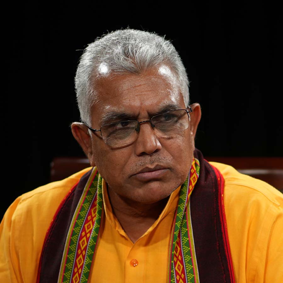 Dilip Ghosh Rapid Fire round at Neel Barir Lorai Mukhomukhi dgtl