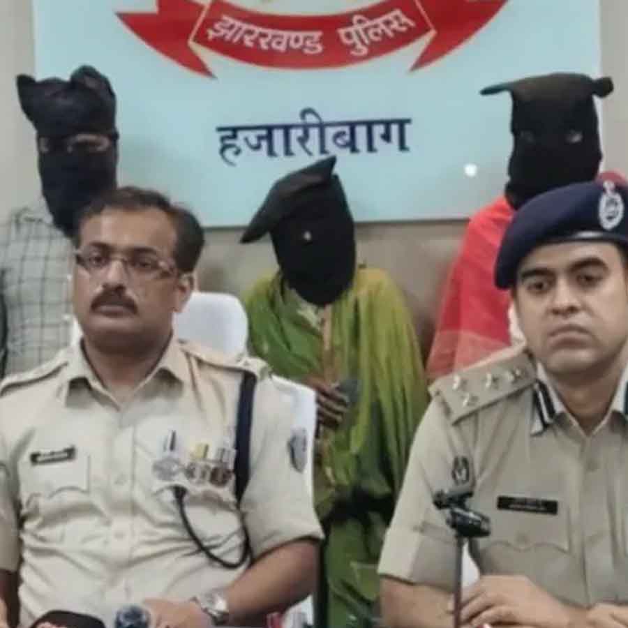 Jharkhand woman and her lover arrested