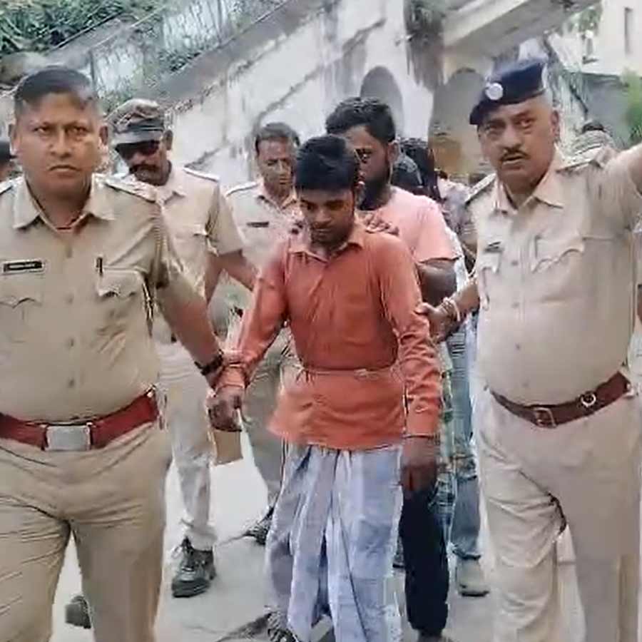 Police arrests Mothabari ISF candidate along with others in Malda chaos dgtld