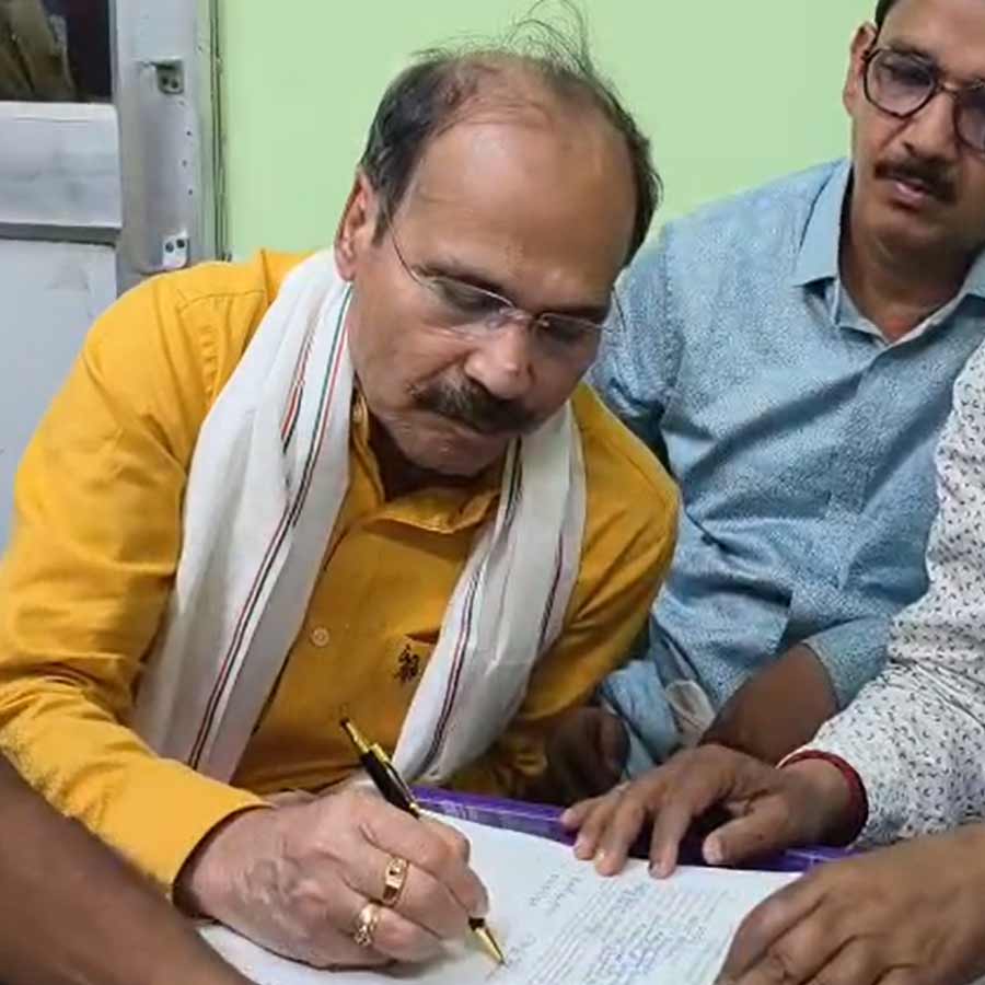 Berhampore Congress Candidate Adhir Chowdhury files nomination