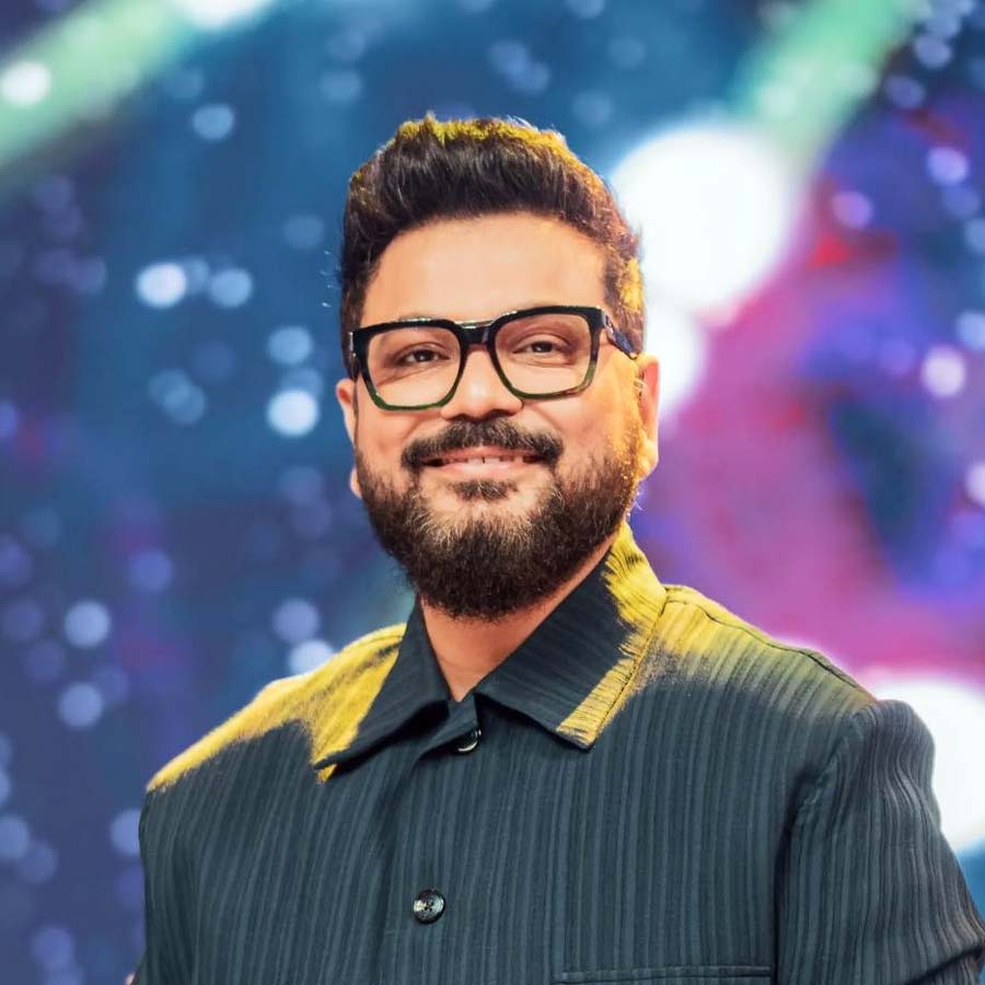 Singer Rathijeet Bhattacharjee made people aware that in Bangladesh people are using his name and doing wrong work dgtl