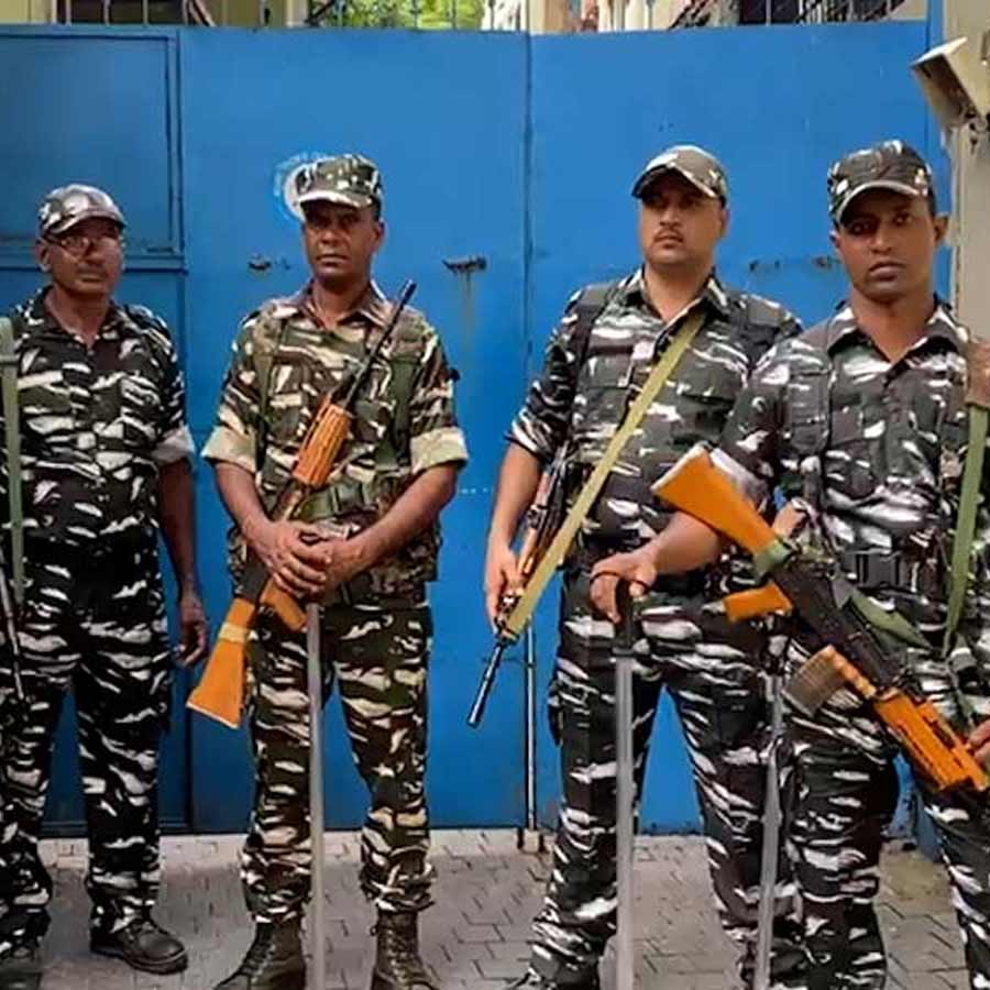 ED raids I-PAC executive in West Bengal ‘coal scam’ case! TMC says, BJP’s bid to derail poll campaign dgtl