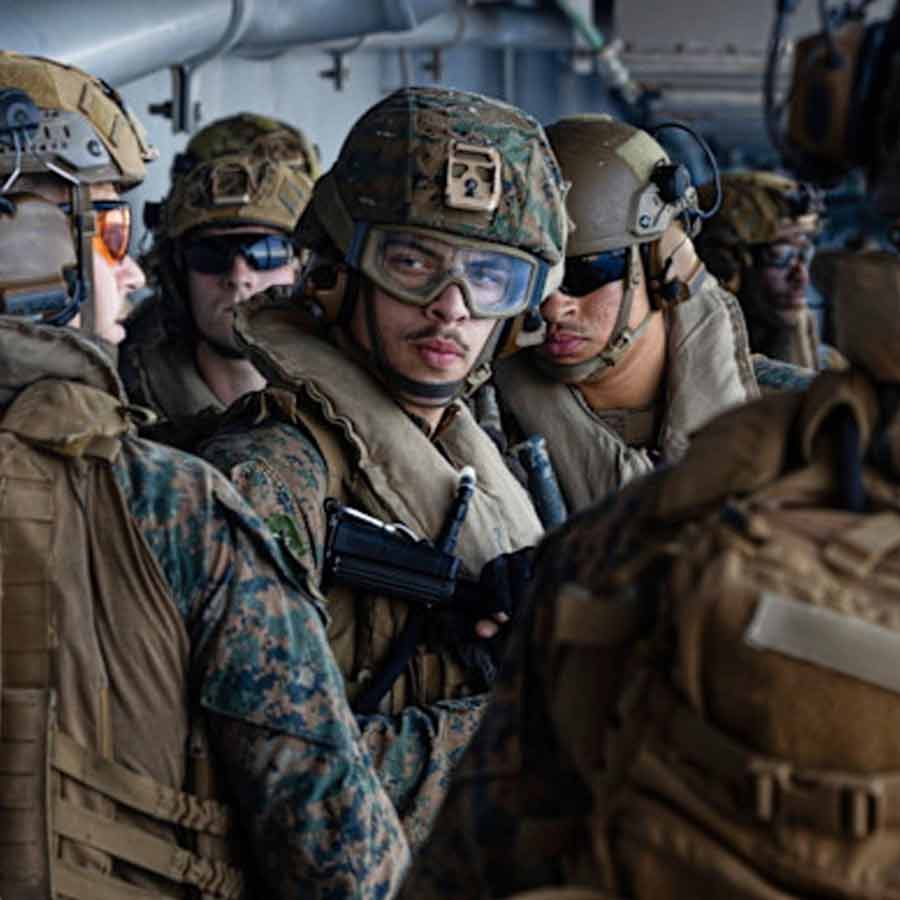 Mysterious Male Voice Broadcasting Random Numbers Sparks Speculation Across Iran