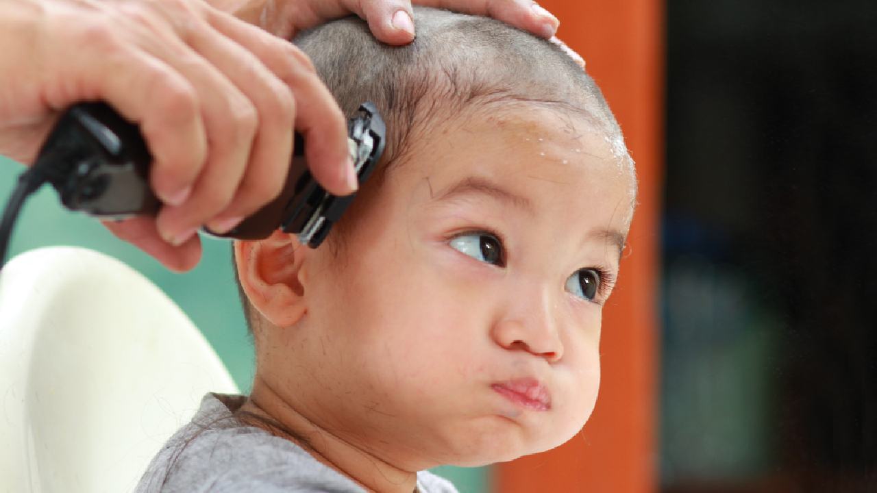 শিশুর চুল ঘন করতে কী করবেন অভিভাবকেরা?