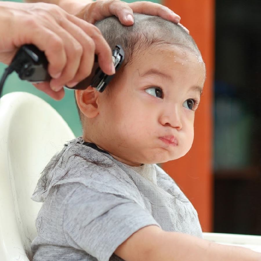 শিশুর চুল ঘন করতে কী করবেন অভিভাবকেরা?