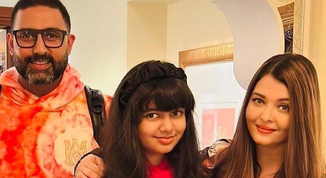 (বাঁ দিক থেকে) অভিষেক বচ্চন, আরাধ্য়া বচ্চন, ঐশ্বর্যা রাই বচ্চন।