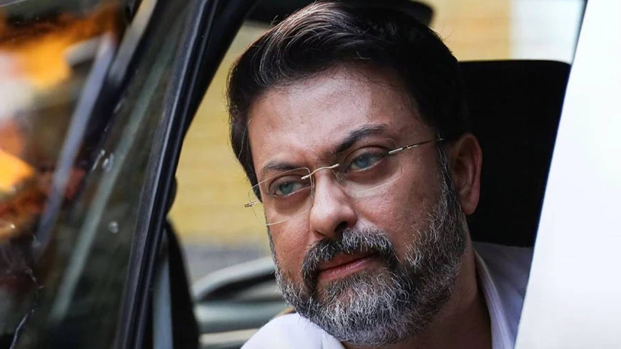 কী হয়েছে সাহেব চট্টোপাধ্যায়ের মায়ের?